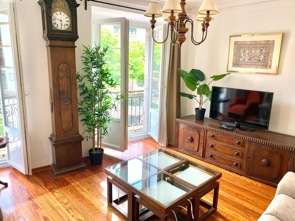 Casa Moi. Ribadesella Centro.アパートメント エクステリア 写真